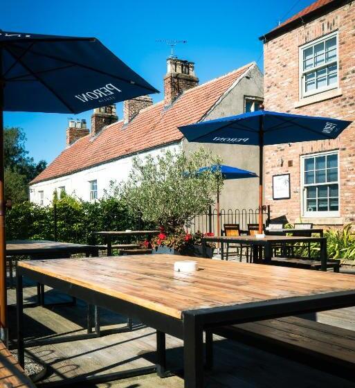 בית מלון כפרי Plum And Partridge Husthwaite