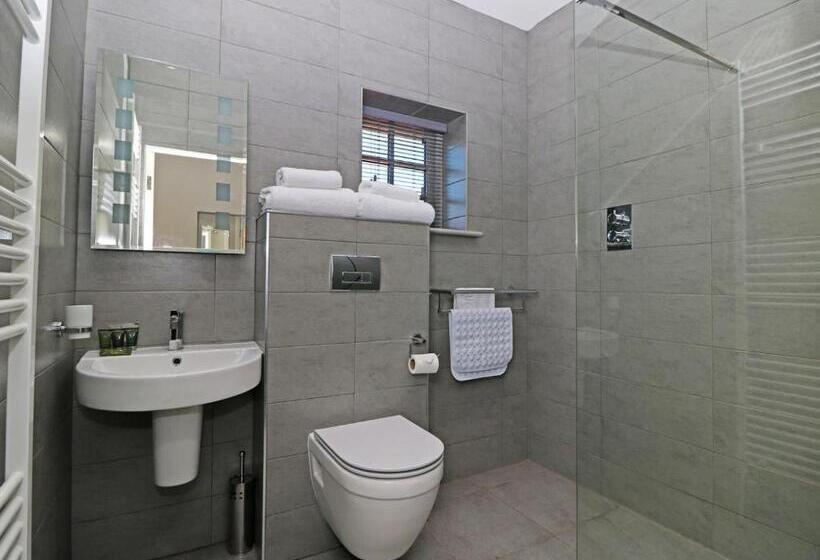 בית מלון כפרי Plum And Partridge Husthwaite