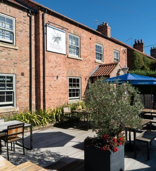 בית מלון כפרי Plum And Partridge Husthwaite