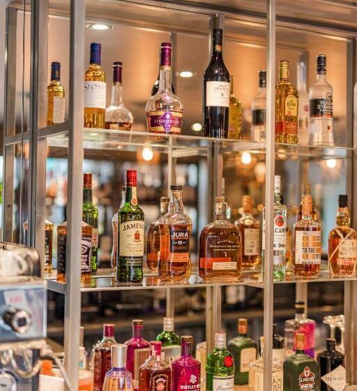 בית מלון כפרי Plum And Partridge Husthwaite