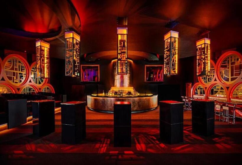 בית מלון כפרי Queens