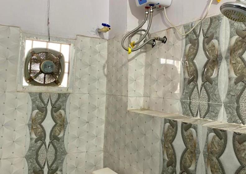 فندق R P Palace By Wb S