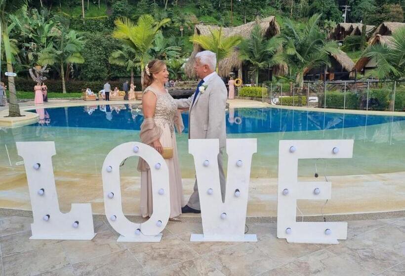 בית מלון כפרי Rancho Ecoturistico El Faro