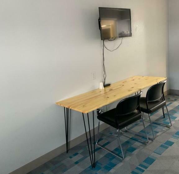 בית מלון כפרי Royalinn