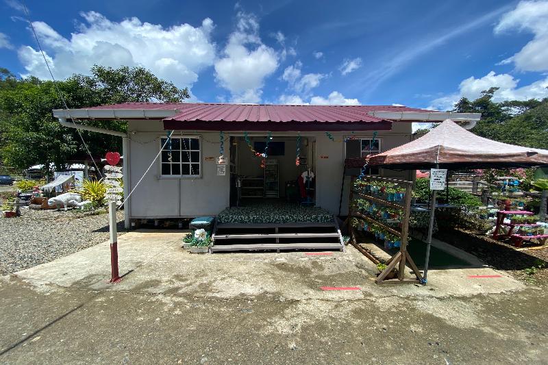 בית מלון כפרי Spot On 90279 Kinomulok Garden