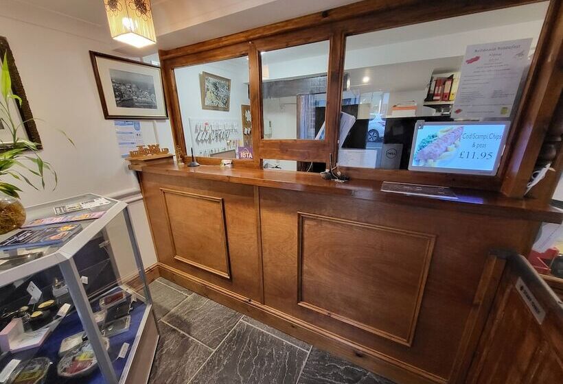 בית מלון כפרי The Grand Harbour