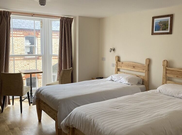 ホテル The Grand Harbour