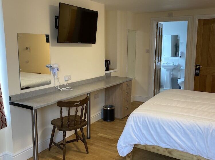 בית מלון כפרי The Grand Harbour