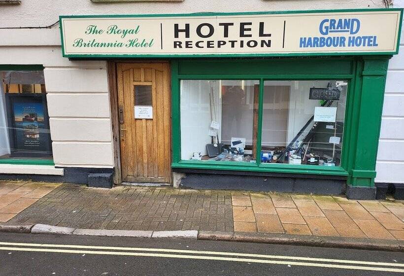 בית מלון כפרי The Grand Harbour