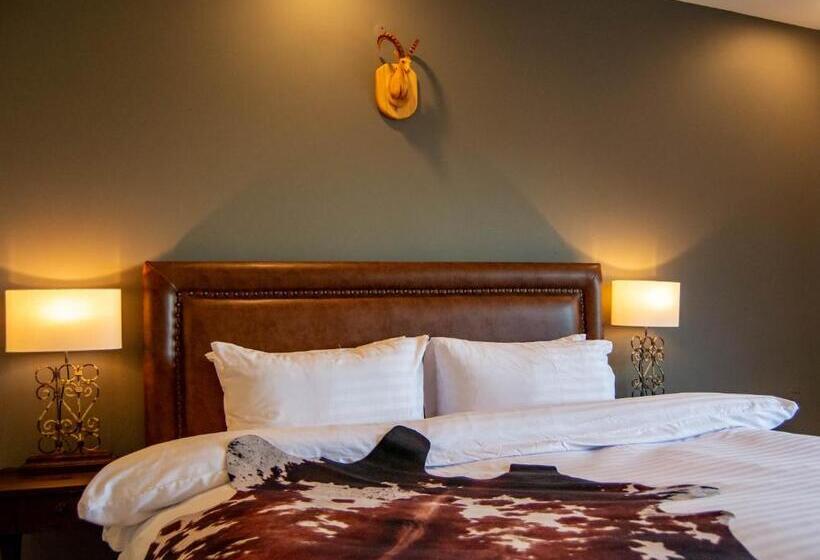 Hotel The Roomy Lodge, Murree