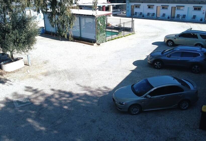 모텔 Auto Lodge Motor Inn