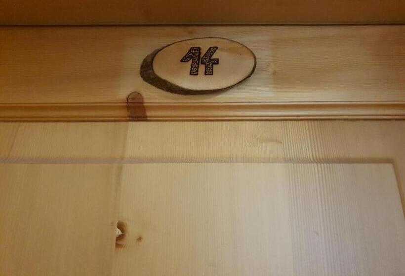 پانسیون Pr` Florjan