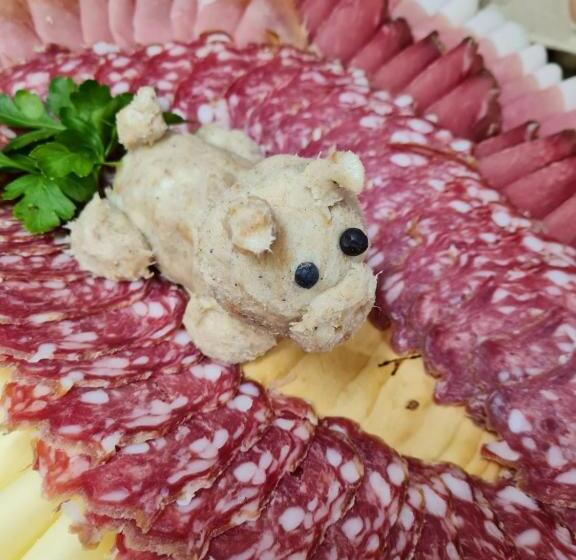 پانسیون Pr` Florjan