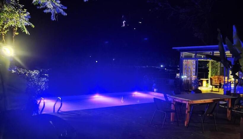 بنسيون Tujia Folk Houses