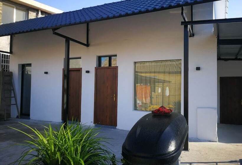 بنسيون Tujia Folk Houses