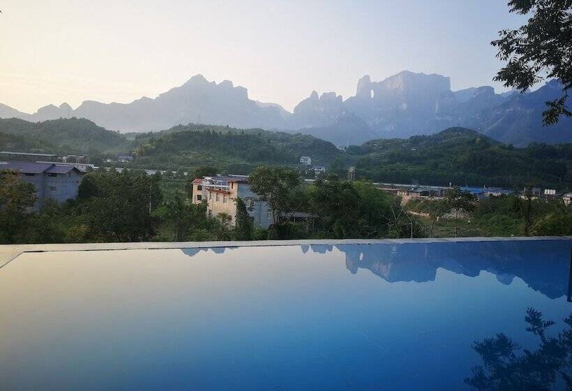 بنسيون Tujia Folk Houses