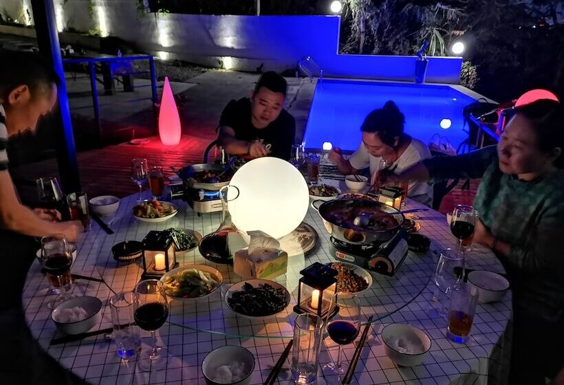 بنسيون Tujia Folk Houses