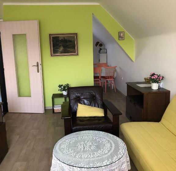 膳宿费 Vila Kysuca