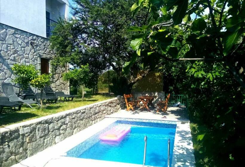 پانسیون Vinarija đelmo Apartments