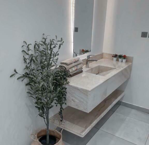 منتجع ويستن Westin Chalet