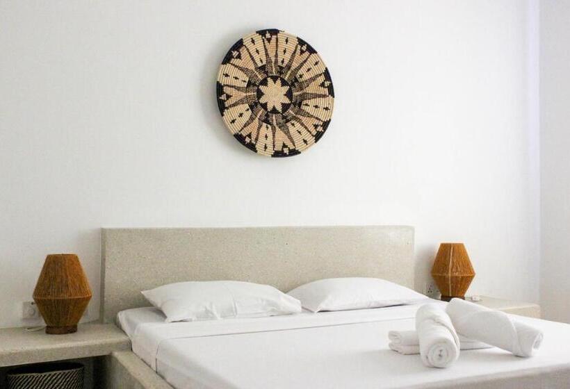 リゾートホテル Paje White House