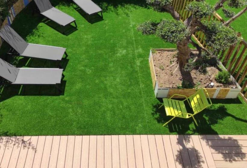 Appart Hôtel & Spa La Villa Du Port