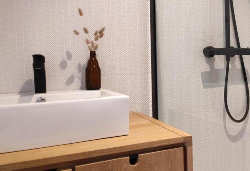 Appart Hôtel & Spa La Villa Du Port