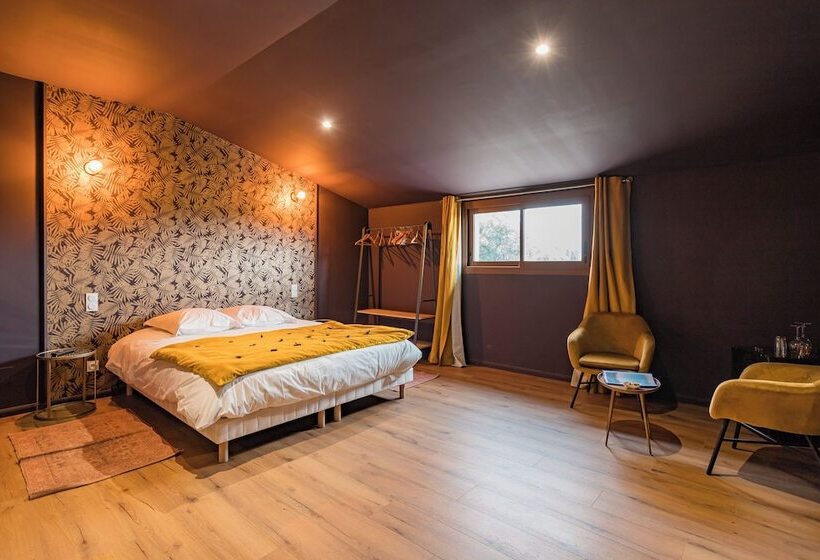 مبيت وإفطار Chambres D Hôtes   Domaine De Cristia