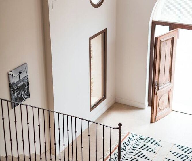 مبيت وإفطار Chambres D Hôtes   Domaine De Cristia