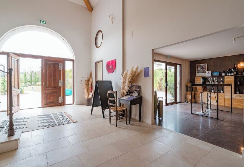 مبيت وإفطار Chambres D Hôtes   Domaine De Cristia