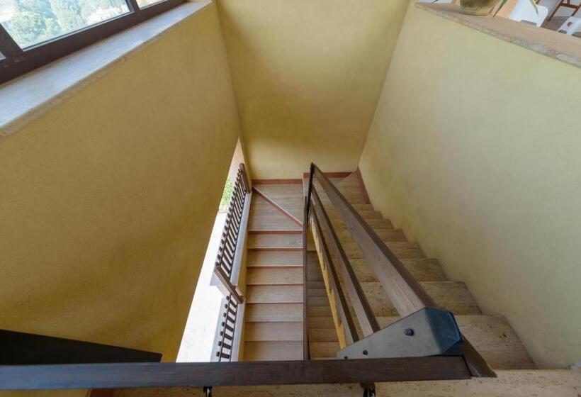 مبيت وإفطار Corleone Guesthouse