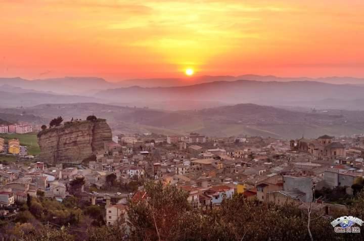 مبيت وإفطار Corleone Guesthouse