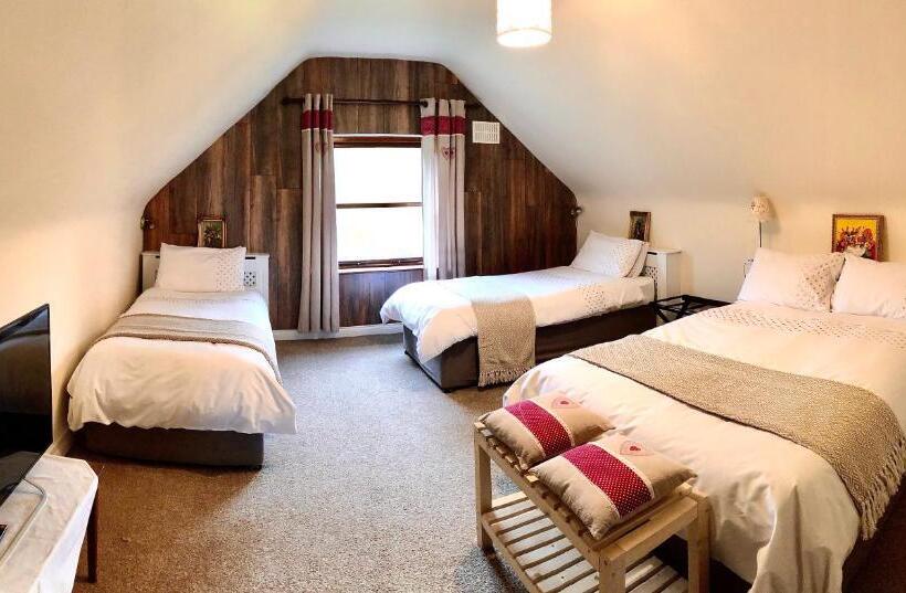 ベッドアンドブレックファースト Derrynane Bay House