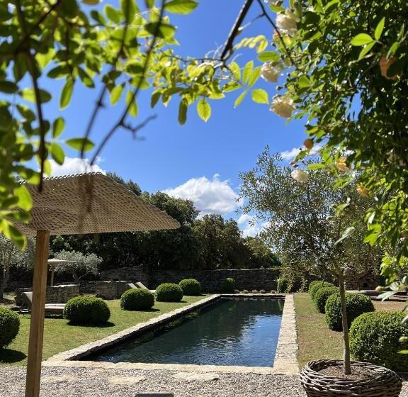 צימר Le Mas De Béthel