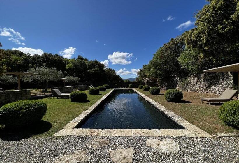 צימר Le Mas De Béthel