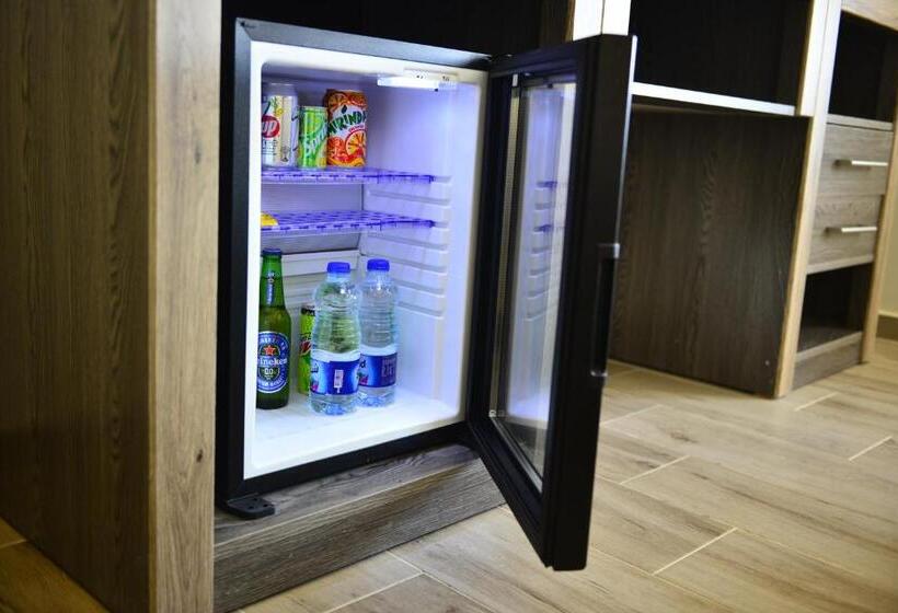 تختخواب و صبحانه Moses Residence