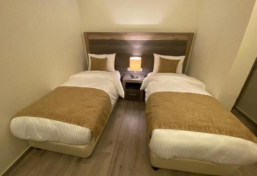 تختخواب و صبحانه Moses Residence