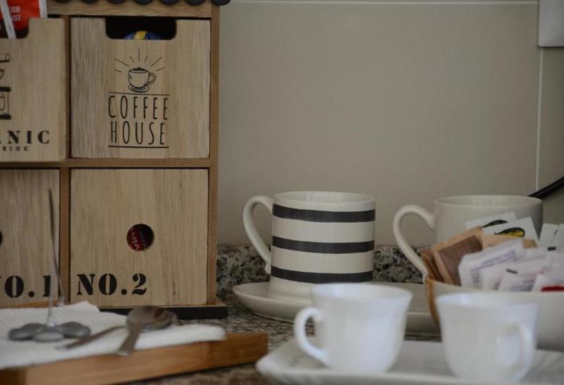 Calicantus Bed And Breakfast