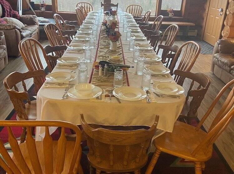 Flat Fish Lodge B&b And Event Center