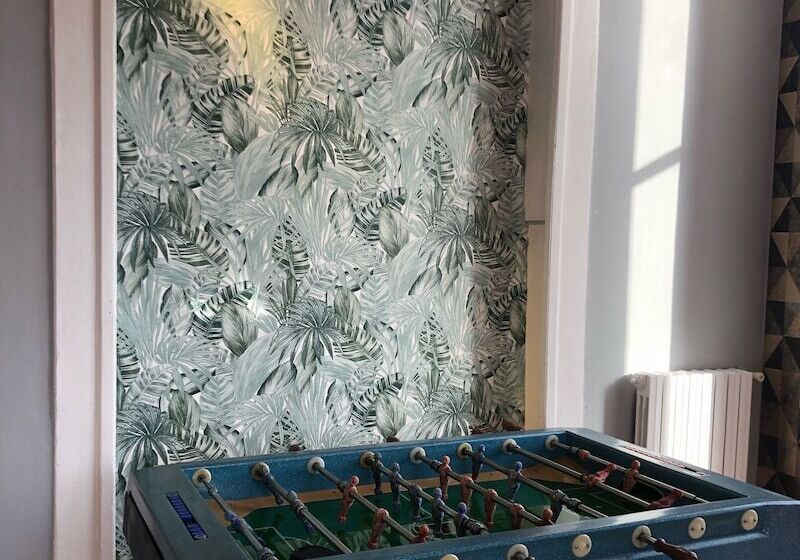 H Hostel Friendly Accommodation