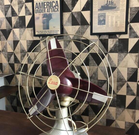 H Hostel Friendly Accommodation