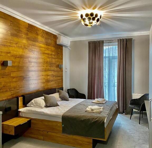 酒店 кайзервальд карпати