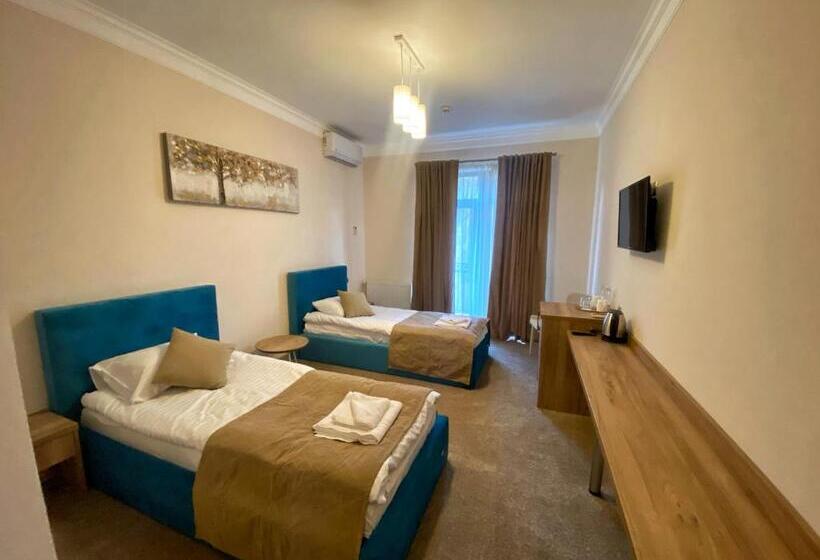 酒店 кайзервальд карпати