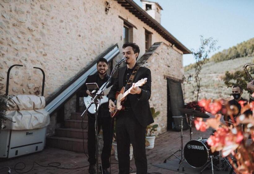 בית מלון כפרי Albergo Le Casaline