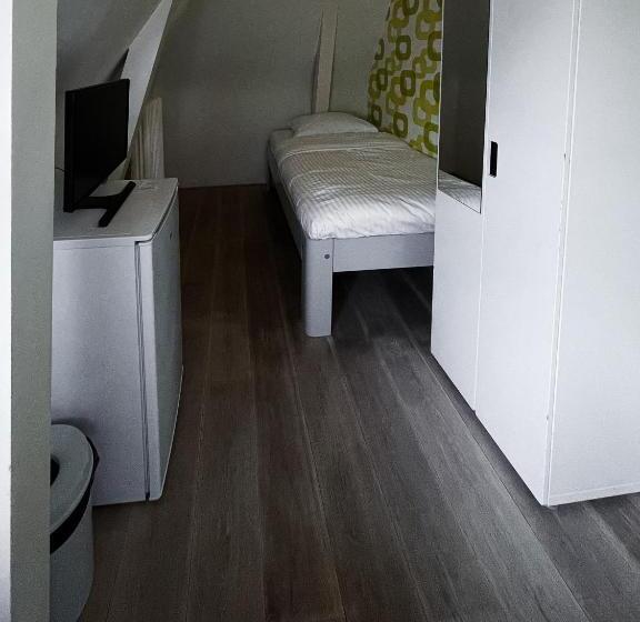 هتل & Bar Royal Taste Amsterdam