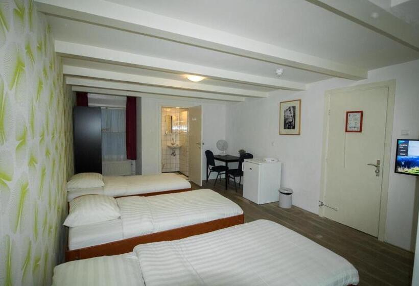 هتل & Bar Royal Taste Amsterdam