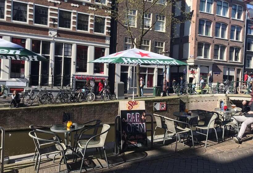 هتل & Bar Royal Taste Amsterdam