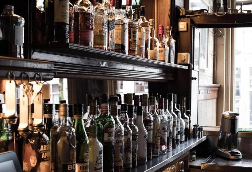 هتل & Bar Royal Taste Amsterdam