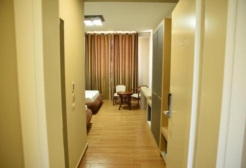 בית מלון כפרי Fjortes Palace