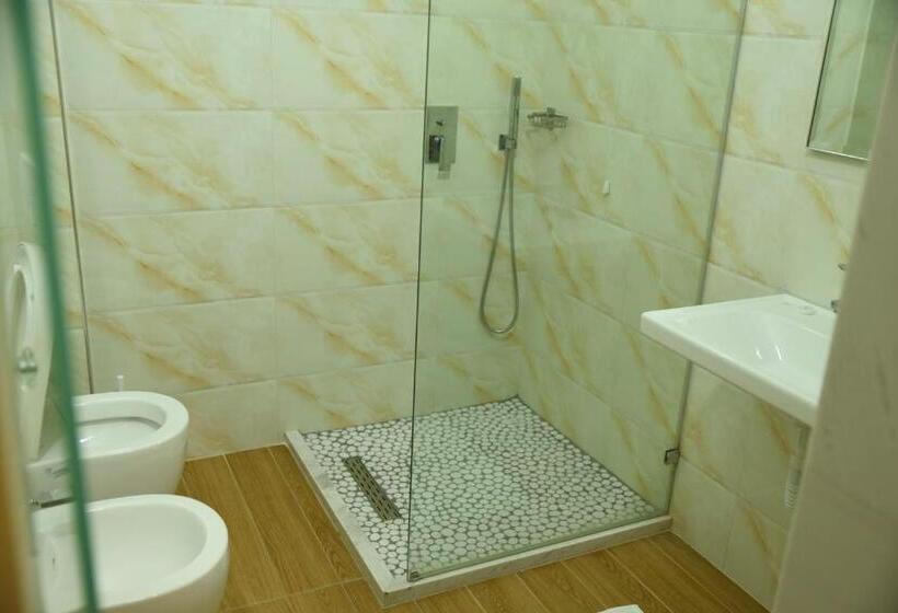 בית מלון כפרי Fjortes Palace